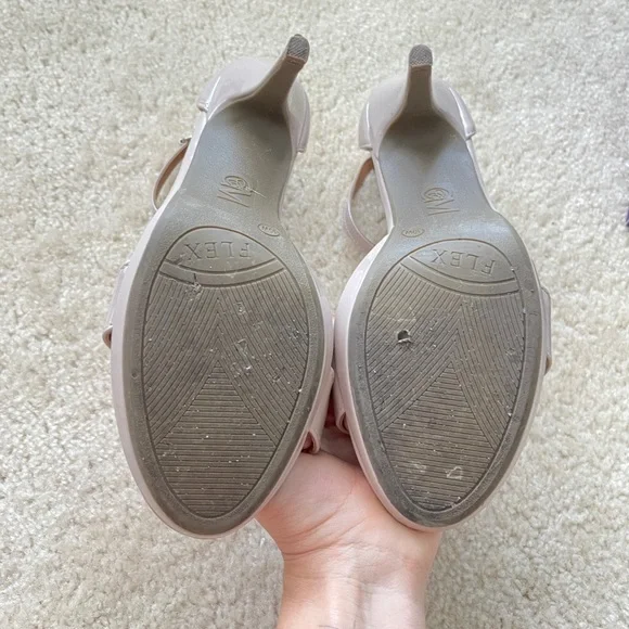 Elegant Women's Heels Nude Cream 10W - Picture 9 of 9